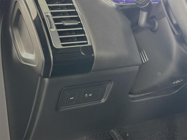 used 2022 Land Rover Range Rover car, priced at $67,991