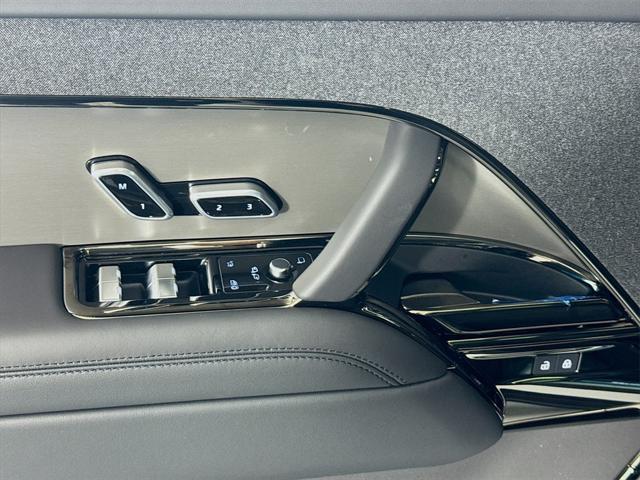 new 2025 Land Rover Range Rover Sport car, priced at $102,380