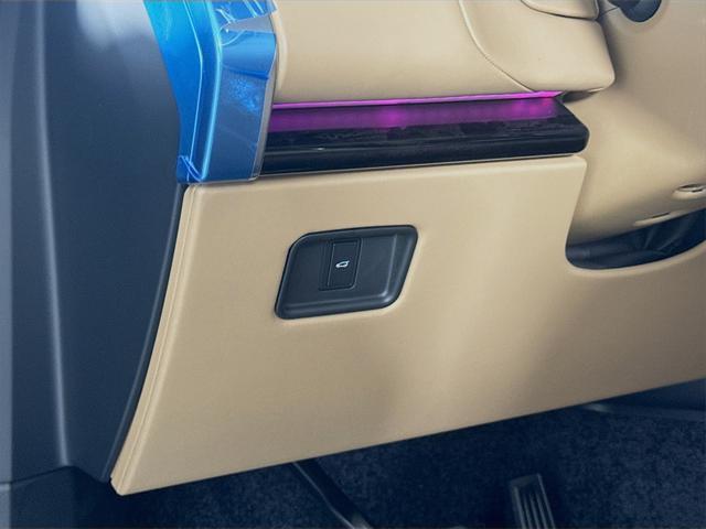 new 2025 Land Rover Range Rover car, priced at $161,455
