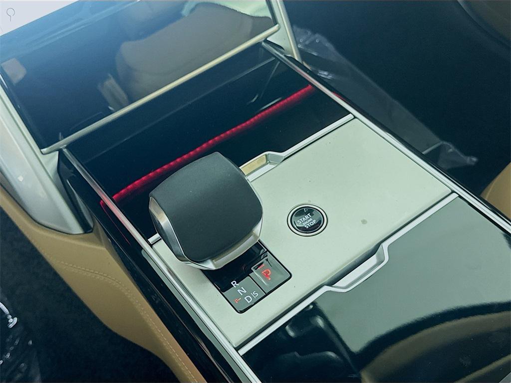 new 2025 Land Rover Range Rover car, priced at $151,770