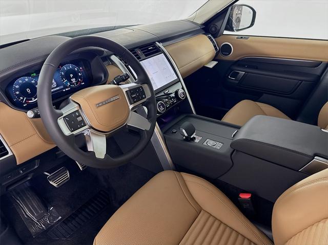 new 2025 Land Rover Discovery car, priced at $83,868