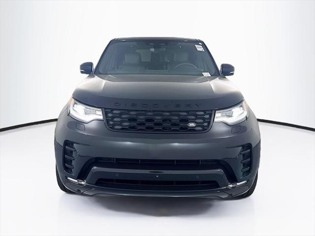 new 2025 Land Rover Discovery car, priced at $79,068