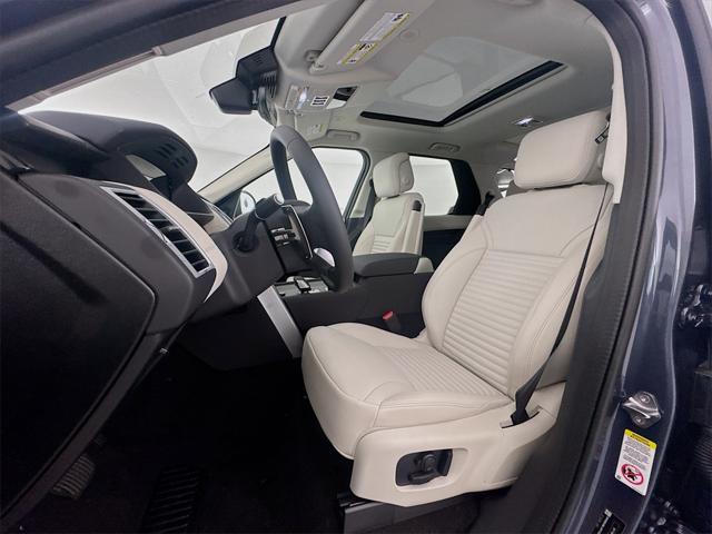 new 2025 Land Rover Discovery car, priced at $67,003