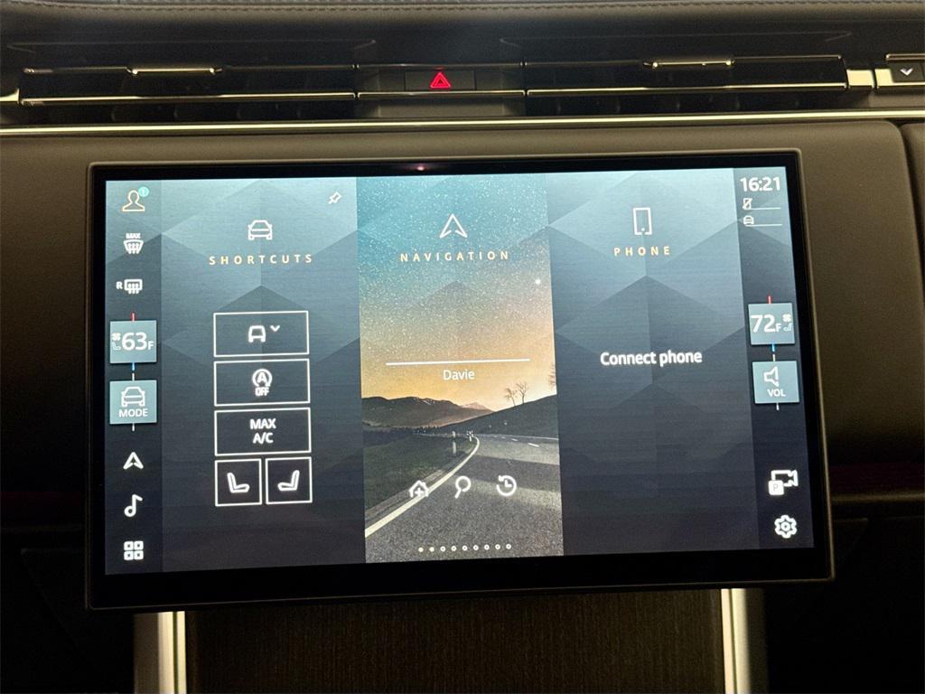 new 2025 Land Rover Range Rover car, priced at $158,435