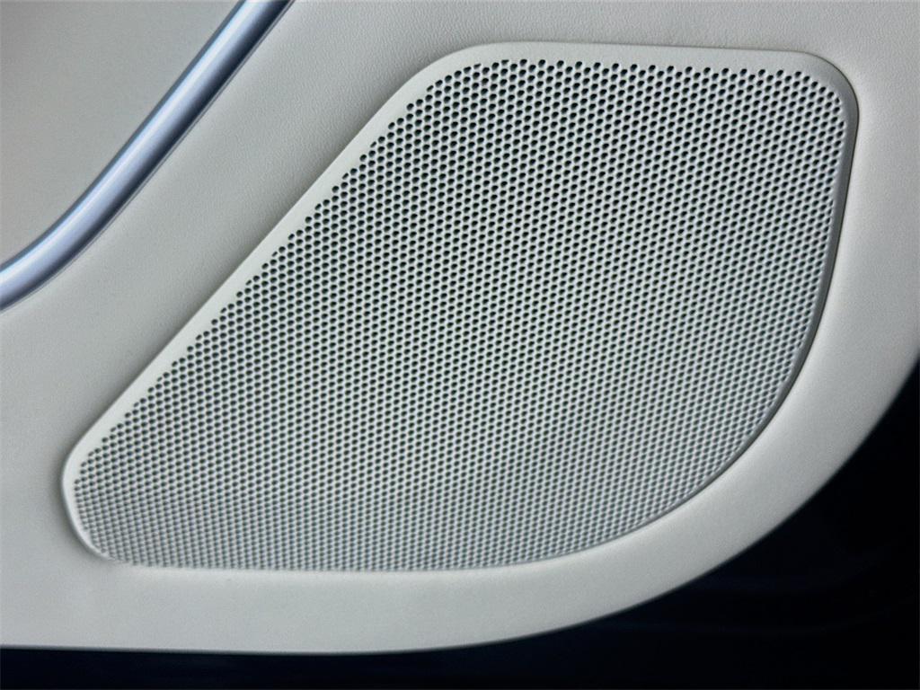 new 2025 Land Rover Range Rover car, priced at $152,510