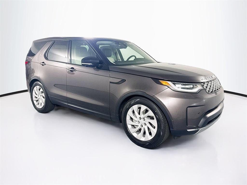 new 2025 Land Rover Discovery car, priced at $65,078