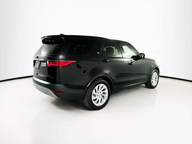 new 2024 Land Rover Discovery car, priced at $64,023