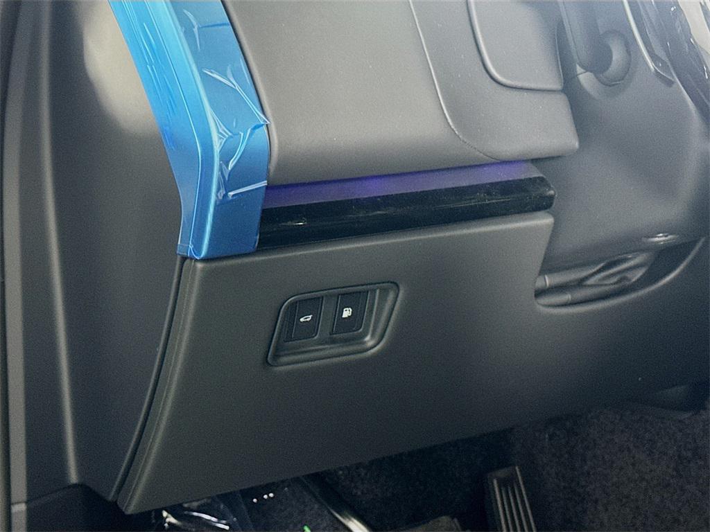 new 2025 Land Rover Range Rover car, priced at $137,205