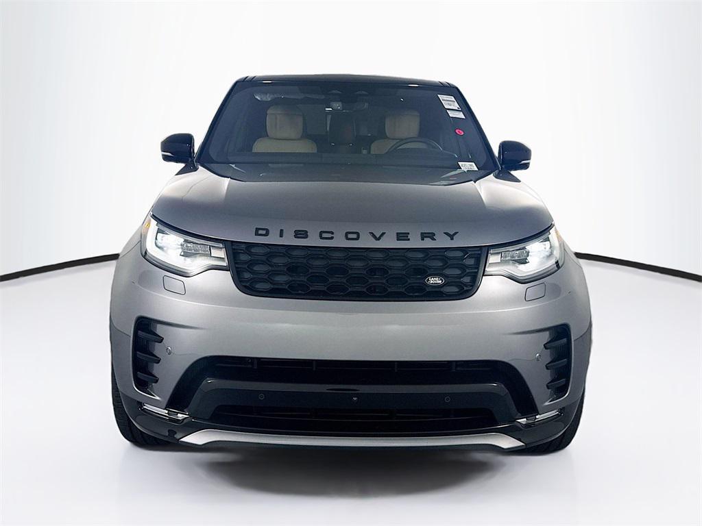 new 2025 Land Rover Discovery car, priced at $76,825