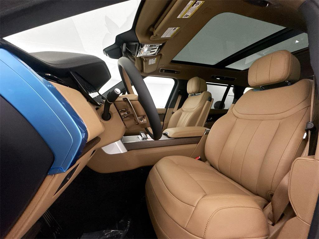 new 2025 Land Rover Range Rover car, priced at $143,525