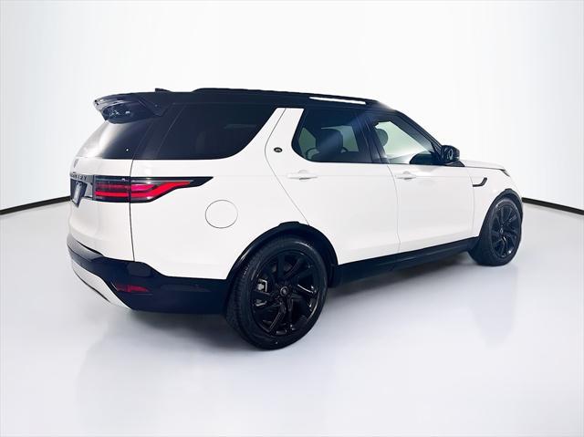 new 2025 Land Rover Discovery car, priced at $76,003