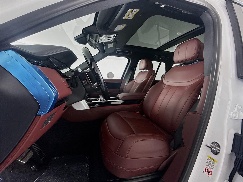 new 2025 Land Rover Range Rover car, priced at $154,810