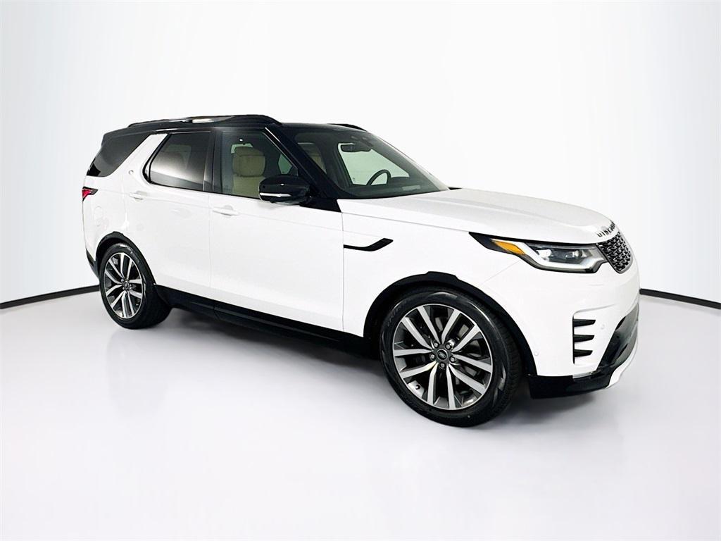 new 2025 Land Rover Discovery car, priced at $78,468