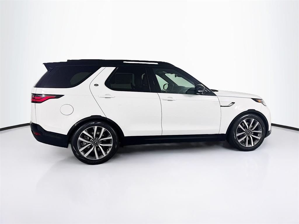 new 2025 Land Rover Discovery car, priced at $78,468