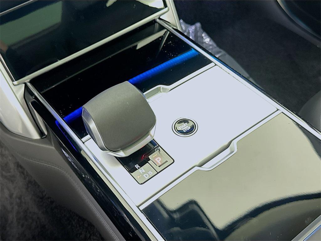 new 2025 Land Rover Range Rover car, priced at $158,715
