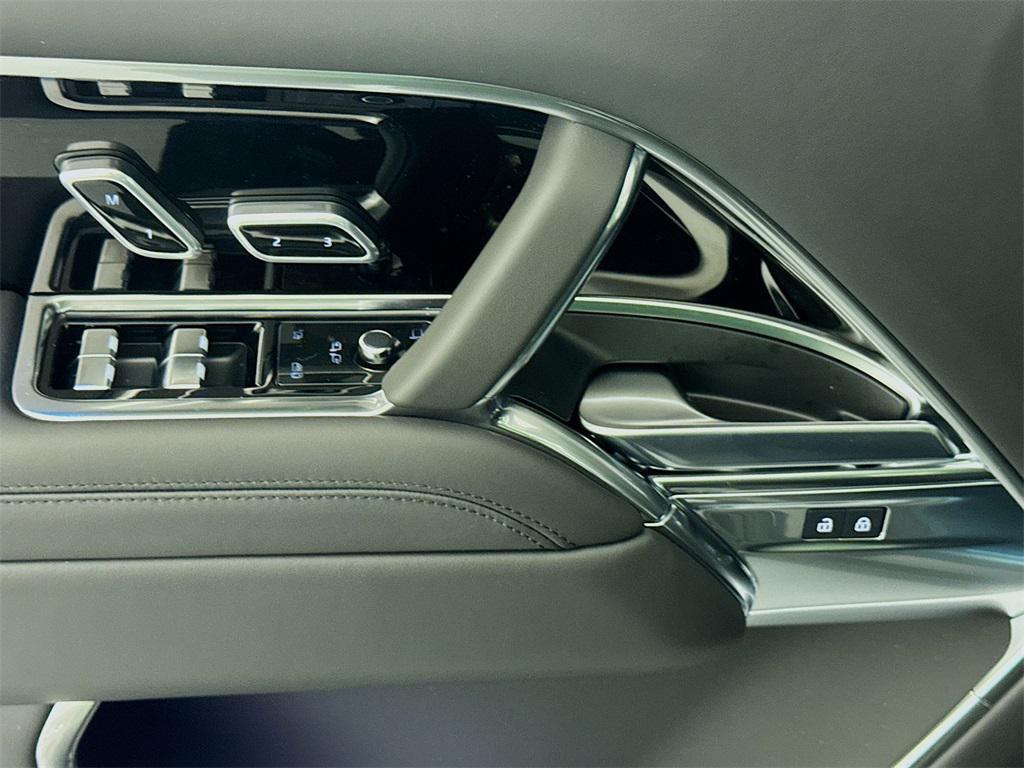 new 2025 Land Rover Range Rover car, priced at $158,715