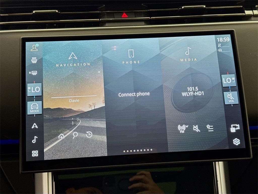 new 2025 Land Rover Range Rover car, priced at $158,715