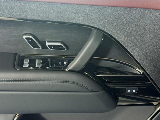 new 2025 Land Rover Range Rover Sport car, priced at $101,950