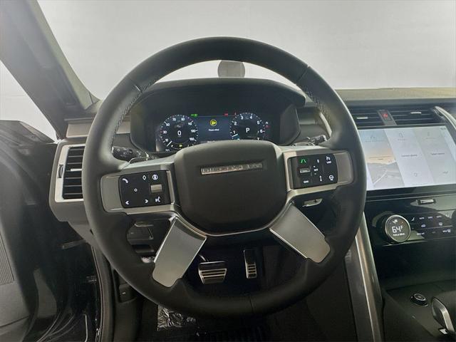 new 2025 Land Rover Discovery car, priced at $74,278