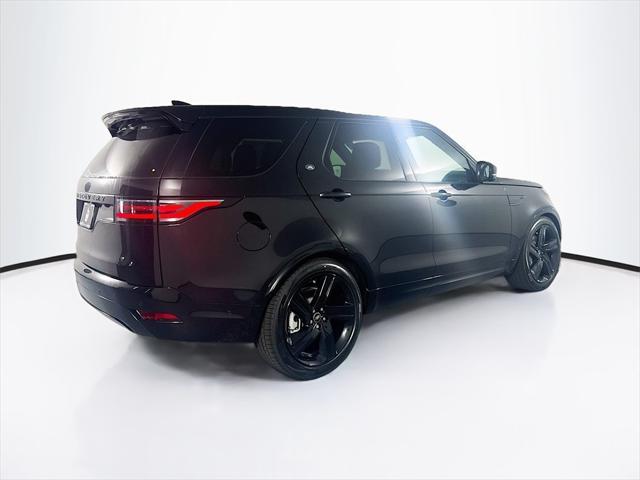 new 2025 Land Rover Discovery car, priced at $70,050
