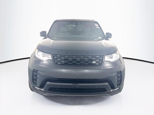 new 2025 Land Rover Discovery car, priced at $70,050
