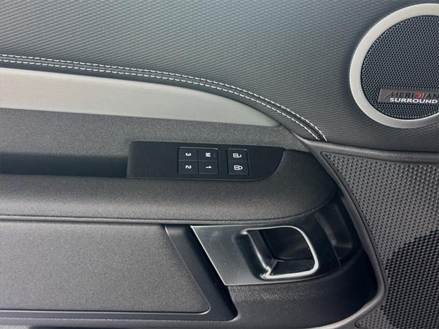 new 2025 Land Rover Discovery car, priced at $70,050