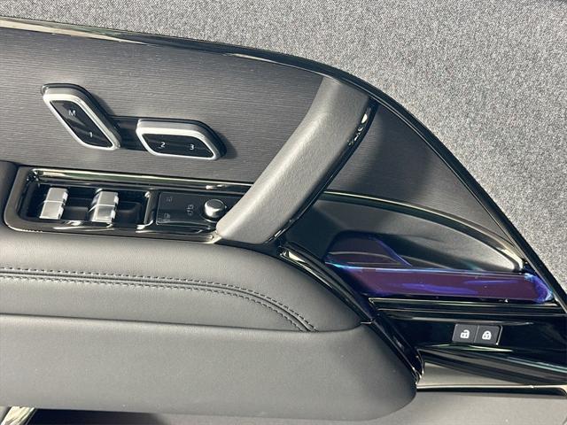 new 2025 Land Rover Range Rover Sport car, priced at $132,830