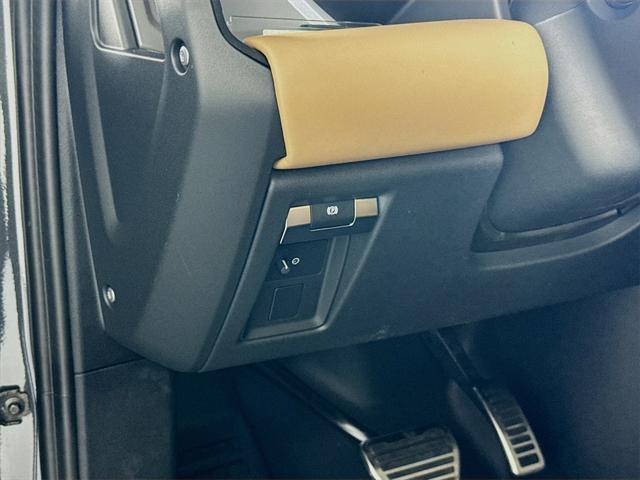 new 2025 Land Rover Range Rover car, priced at $145,025