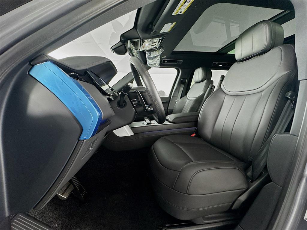 new 2025 Land Rover Range Rover car, priced at $128,555