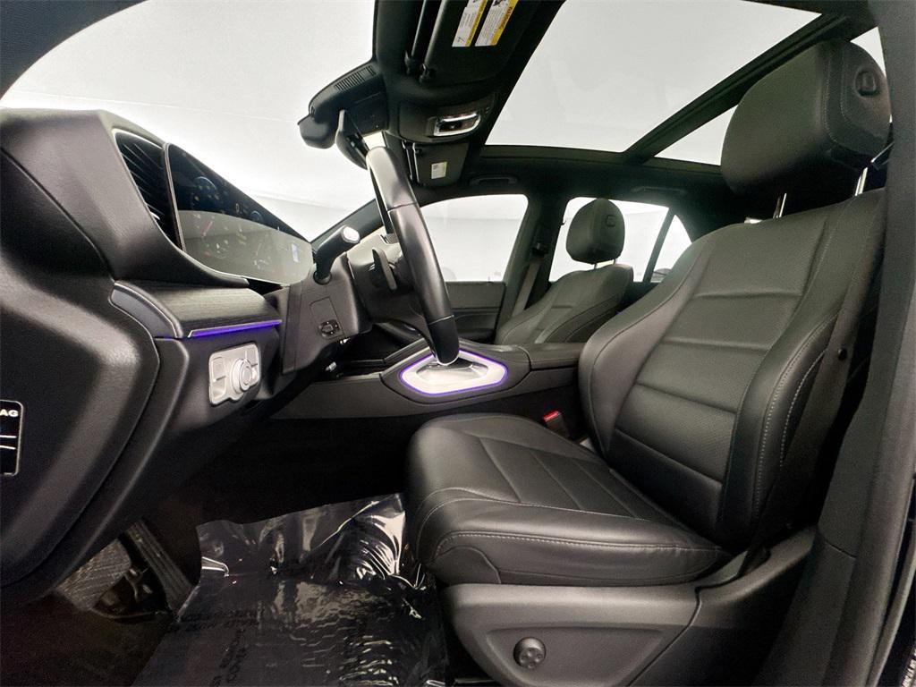 used 2023 Mercedes-Benz GLE 450 car, priced at $48,983