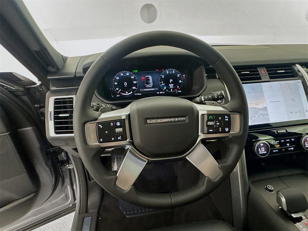 new 2025 Land Rover Discovery car, priced at $67,003