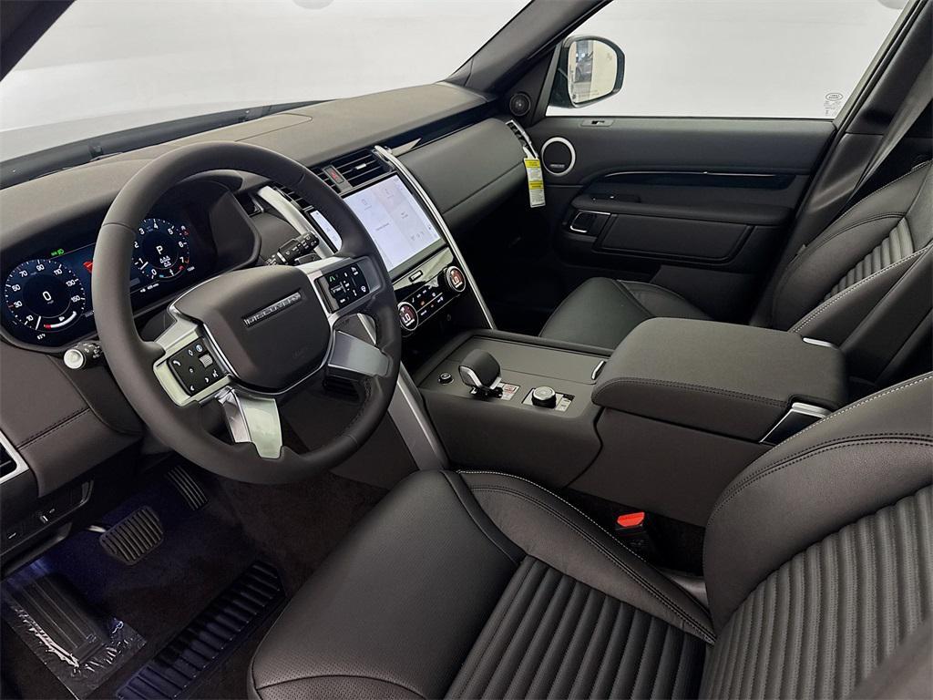 new 2025 Land Rover Discovery car, priced at $67,003