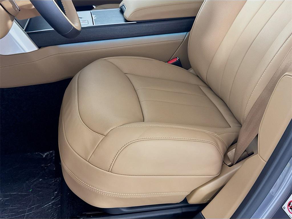 new 2025 Land Rover Range Rover car, priced at $156,830