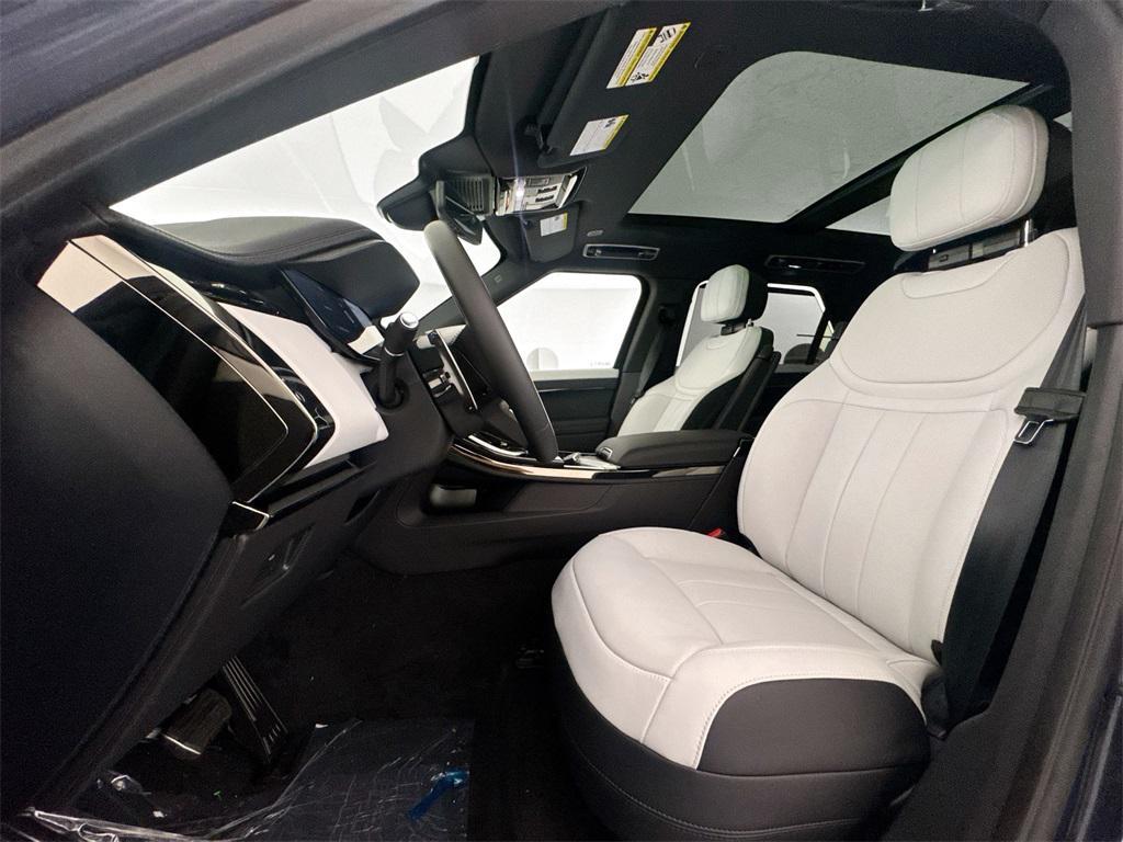 new 2025 Land Rover Range Rover Sport car, priced at $117,620
