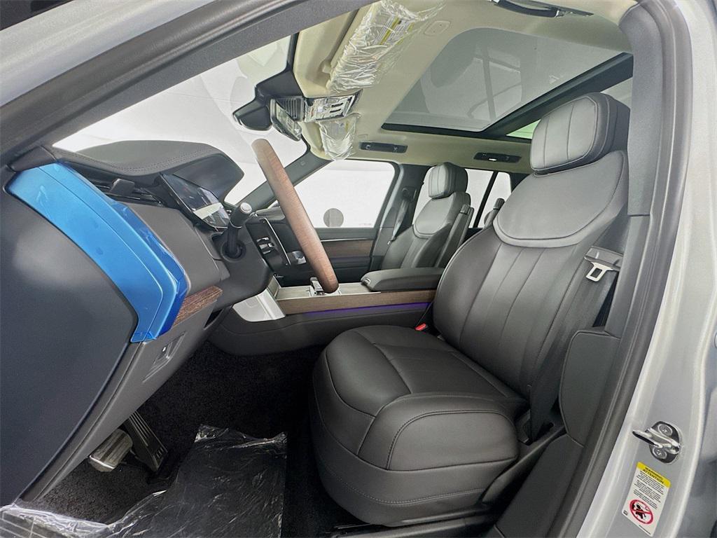 new 2025 Land Rover Range Rover car, priced at $130,155