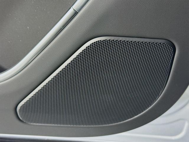 new 2025 Land Rover Range Rover car, priced at $130,155