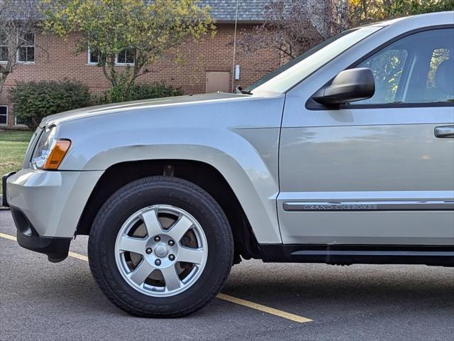 used 2010 Jeep Grand Cherokee car, priced at $7,995