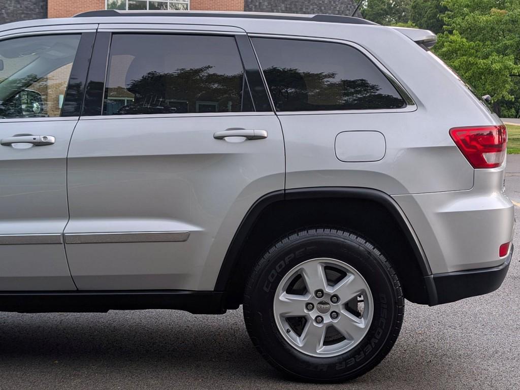 used 2011 Jeep Grand Cherokee car, priced at $10,995