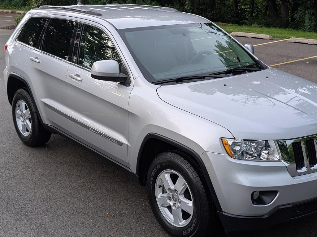 used 2011 Jeep Grand Cherokee car, priced at $10,995