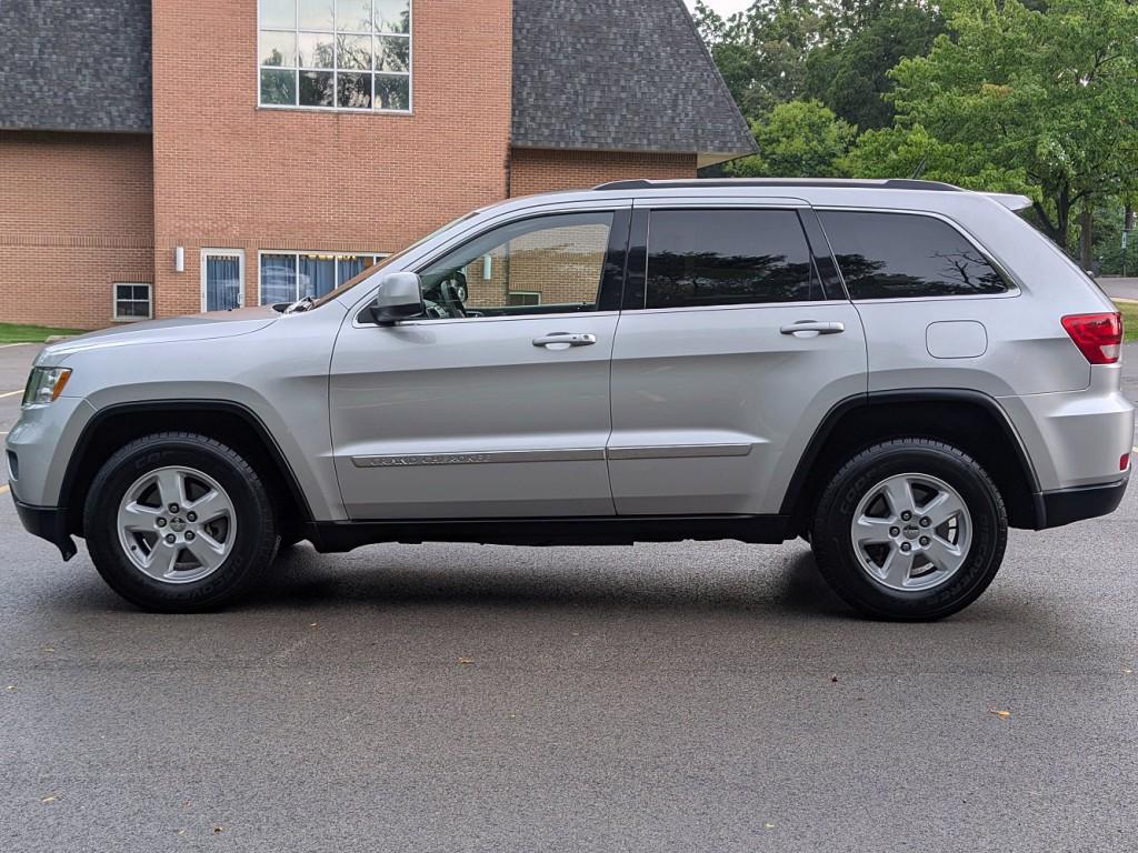 used 2011 Jeep Grand Cherokee car, priced at $10,995