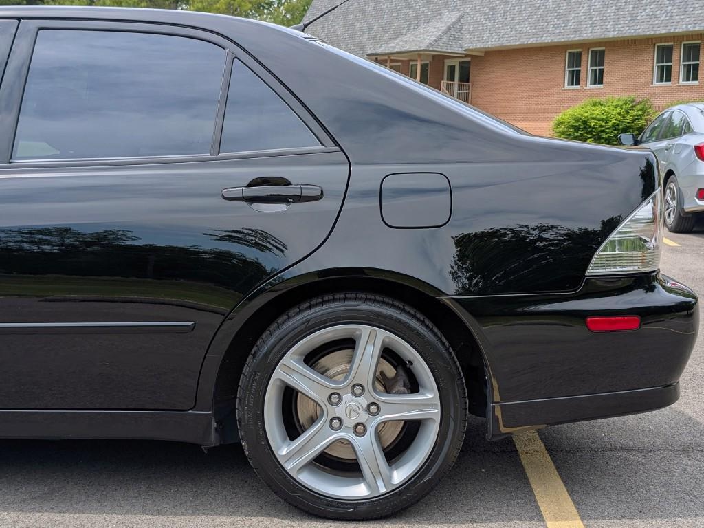 used 2001 Lexus IS 300 car, priced at $19,995