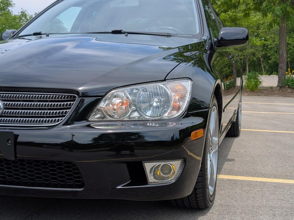 used 2001 Lexus IS 300 car, priced at $19,995