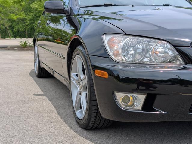 used 2001 Lexus IS 300 car, priced at $19,995