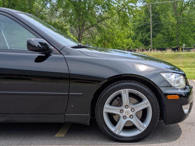 used 2001 Lexus IS 300 car, priced at $19,995