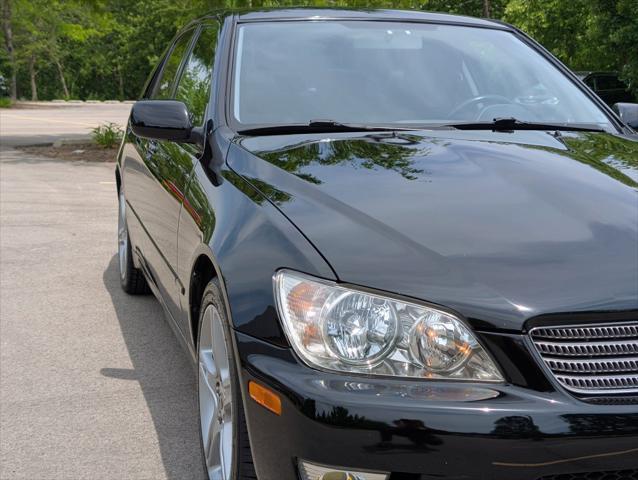 used 2001 Lexus IS 300 car, priced at $19,995