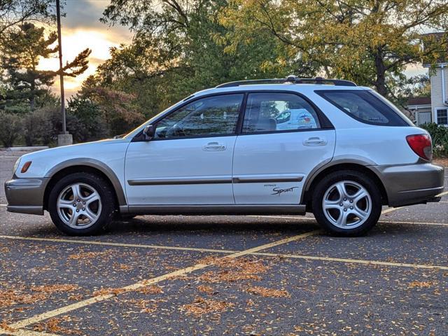 used 2002 Subaru Outback car, priced at $5,195