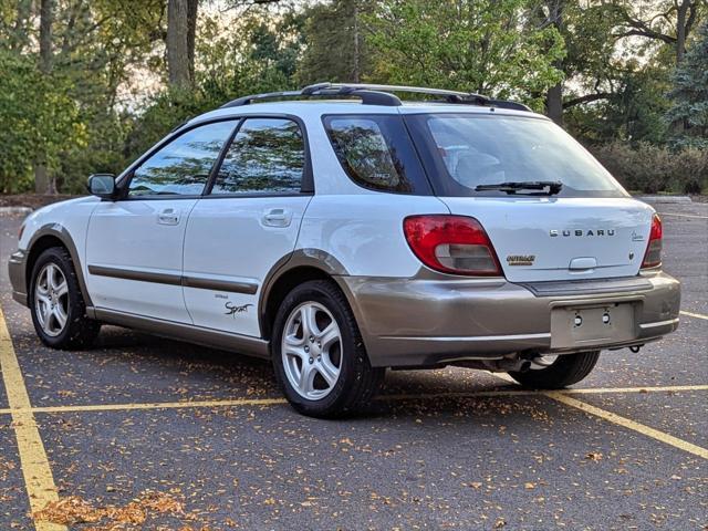 used 2002 Subaru Outback car, priced at $5,195