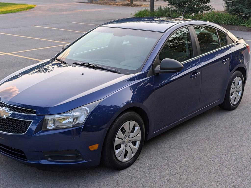 used 2012 Chevrolet Cruze car, priced at $7,895
