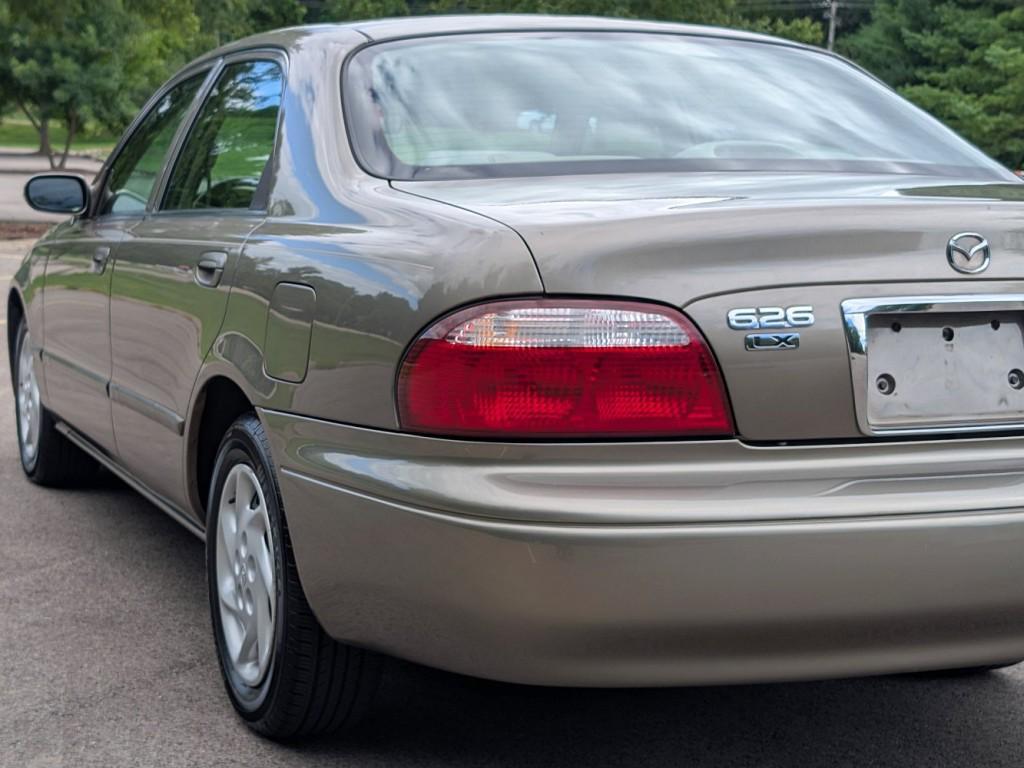 used 2001 Mazda 626 car, priced at $6,195
