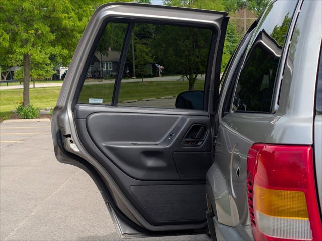 used 1999 Jeep Grand Cherokee car, priced at $6,995